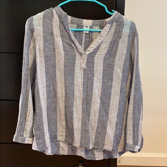 Old Navy Blouse - Picture 1 of 3